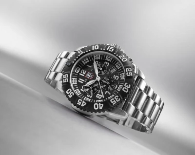 Luminox XS.3182.L stříbrno-černé pánské analogové hodinky