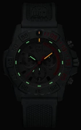 Luminox XS.3581.EY černé pánské analogové hodinky