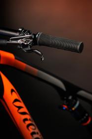 Force Madlá FIXX, zaistené, čierne, balené