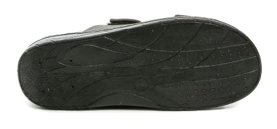 Magnus 341-2015-B1 černé pánské nazouváky