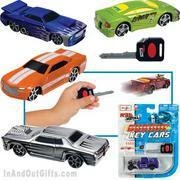 Maisto Burnin Key Cars 3 herní set auto kovové vystřelovací s klíčem