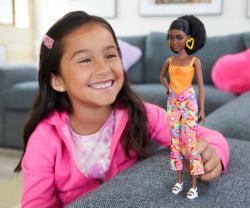 Mattel BRB Panenka Barbie Fashionistas modelka 6 druhů v krabičce