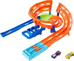 Mattel HOT WHEELS Akčná dráha s extra zákrutou herný set so 2 autíčkami