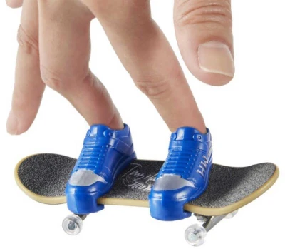 Mattel HOT WHEELS Fingerboard set skateboard + 1 pár bot různé druhy