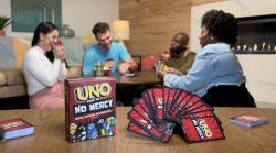 Mattel HRA Uno karty Show Em No Mercy (společenská hra)