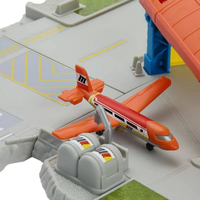 Mattel MATCH BOX Letiště herní set s kovovým autíčkem a letadlem