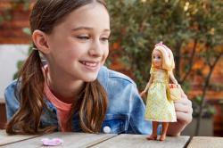 Mattel SPIRIT Veselá bábika kĺbová 18cm set s oblečením a doplnkami