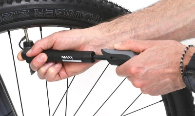 Max1 hustilka Tour mini