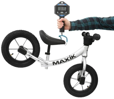 Max1 MAXÍK Evo Lite magenta/fialové dětské odrážedlo