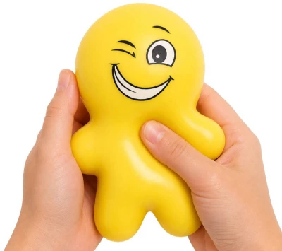Mega squeeze panáček strečový emoji antistresový mačkací 4 druhy