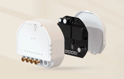 Meross Inteligentní nástěnný vypínač MSS815MA-UN WiFi (Matter)