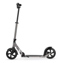 Micro Classic Neochrome black koloběžka + sleva 400,- na příslušenství