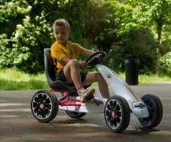 Milly Mally Dětská šlapací motokára Go-kart Abarth bílá