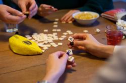 Mindok HRA Bananagrans (společenská hra)