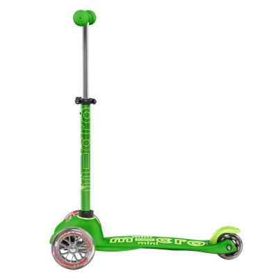 Mini Micro Deluxe Green koloběžka + reflexní sada