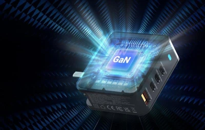 Minix P165 černá GaN nástěnná nabíječka 165 W se 3x USB-C a 1x USB-A
