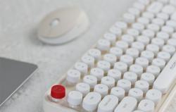 Mofii Bezdrátová sada klávesnice a myši Sweet 2.4G (bílo-béžová)