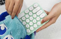 Mofii Sada bezdrátové klávesnice a myši Bean 2.4G (bílo-zelená)