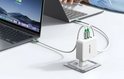 Mokin PD140W 2C1A GaN 2xUSB-C 1xUSB-A bílá síťová nabíječka