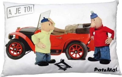 Moravská ústředna Polštář Pat a Mat Defekt 40x30cm A je to! PLYŠ Moravská ústředna Polštář Pat a Mat Defekt 40x30cm A je to! PLYŠ