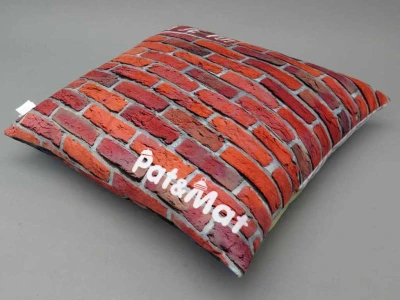 Moravská ústředna Polštář Pat a Mat Mistr kutil 30x30cm PLYŠ
