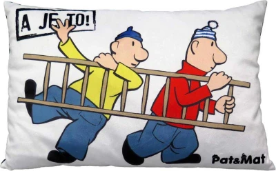 Moravská ústředna Polštář Pat a Mat Žebřík 40x30cm A je to! PLYŠ Moravská ústředna Polštář Pat a Mat Žebřík 40x30cm A je to! PLYŠ