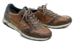 Mustang 4106-306-301 hnědé pánské polobotky