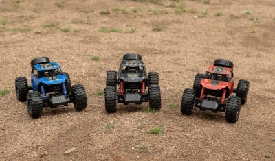 IQ models MZ-88 1/14 - RC auto do terénu - červená