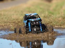 IQ models MZ-SHARK 1/10 modrý - voda bláto sníh