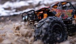 IQ models Vodotěsný MZ-SHARK 1/10 -zelený + sleva 400,- na příslušenství
