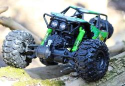 IQ models Vodotěsný MZ-SHARK 1/10 -zelený + sleva 400,- na příslušenství