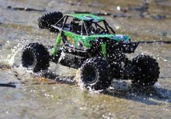 IQ models Vodotěsný MZ-SHARK 1/10 -zelený + sleva 400,- na příslušenství