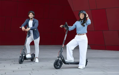 Navee V25i Pro II šedá elektrická koloběžka