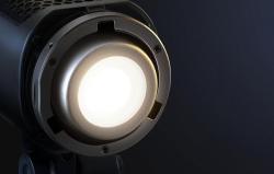 Neewer LED lampa MS150C RGB 150W 2700-6500K