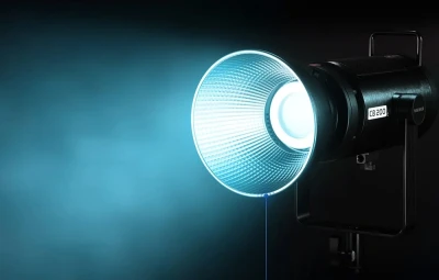 Neewer CB200C RGB černo-stříbrné LED video světlo