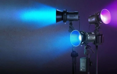 Neewer MS60C RGB LED světlo