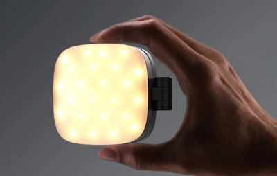 Neewer NL48B černé magnetické LED selfie světlo