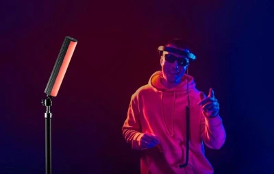 Neewer TL21C RGB barevné LED foto světlo