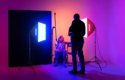 Neewer Sada NK800 dva softboxy + žárovky RGB 24W 2700-6500K + stativy + stínítka