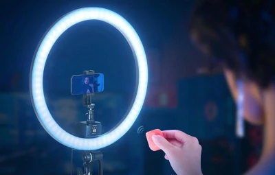 Neewer SRP18C 48 cm kulaté RGB LED selfie světlo pro mobilní telefony