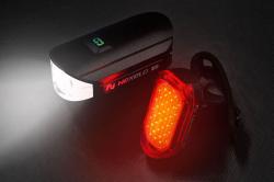 Nexelo Supreme Ovalum USB sada světel