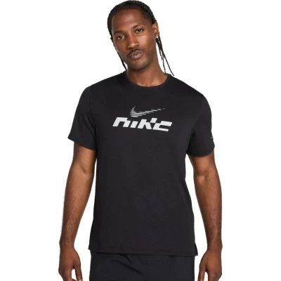 Nike M NK DF UV MILER FLASH SS-010-Black 2026 triko Nike M NK DF UV MILER FLASH SS-010-Black 2026 triko