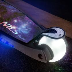 Nils Fun HLB1310 s LED černá dětská tříkolová koloběžka