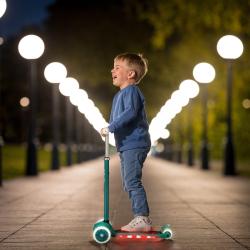 Nils Fun HLB1310 s LED zelená dětská tříkolová koloběžka