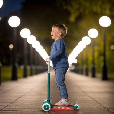 Nils Fun HLB1310 s LED zelená dětská tříkolová koloběžka