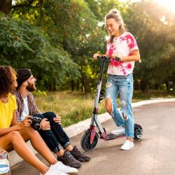 Nils HM122T koloběžka s kotoučovou brzdou a LED