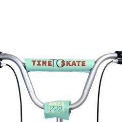 Nils WH222 mentolová koloběžka s pumpovanými koly