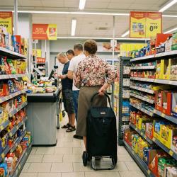 NILS NC4303 40L černá se sedátkem Nákupní taška na kolečkách