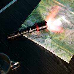 NILS CAMP Ručná LED baterka NC0004 1000 lm