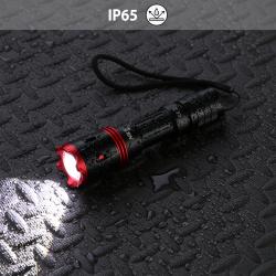 NILS CAMP Ručná LED baterka NC0004 1000 lm